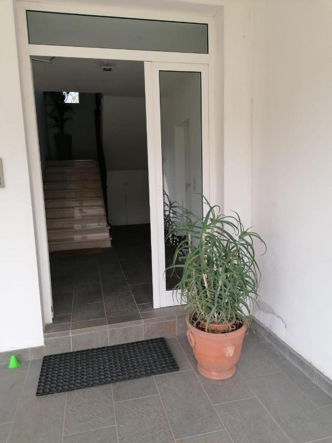 My Home Apartment Mira Exterior foto