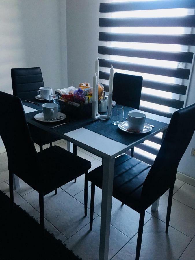 My Home Apartment Mira Exterior foto